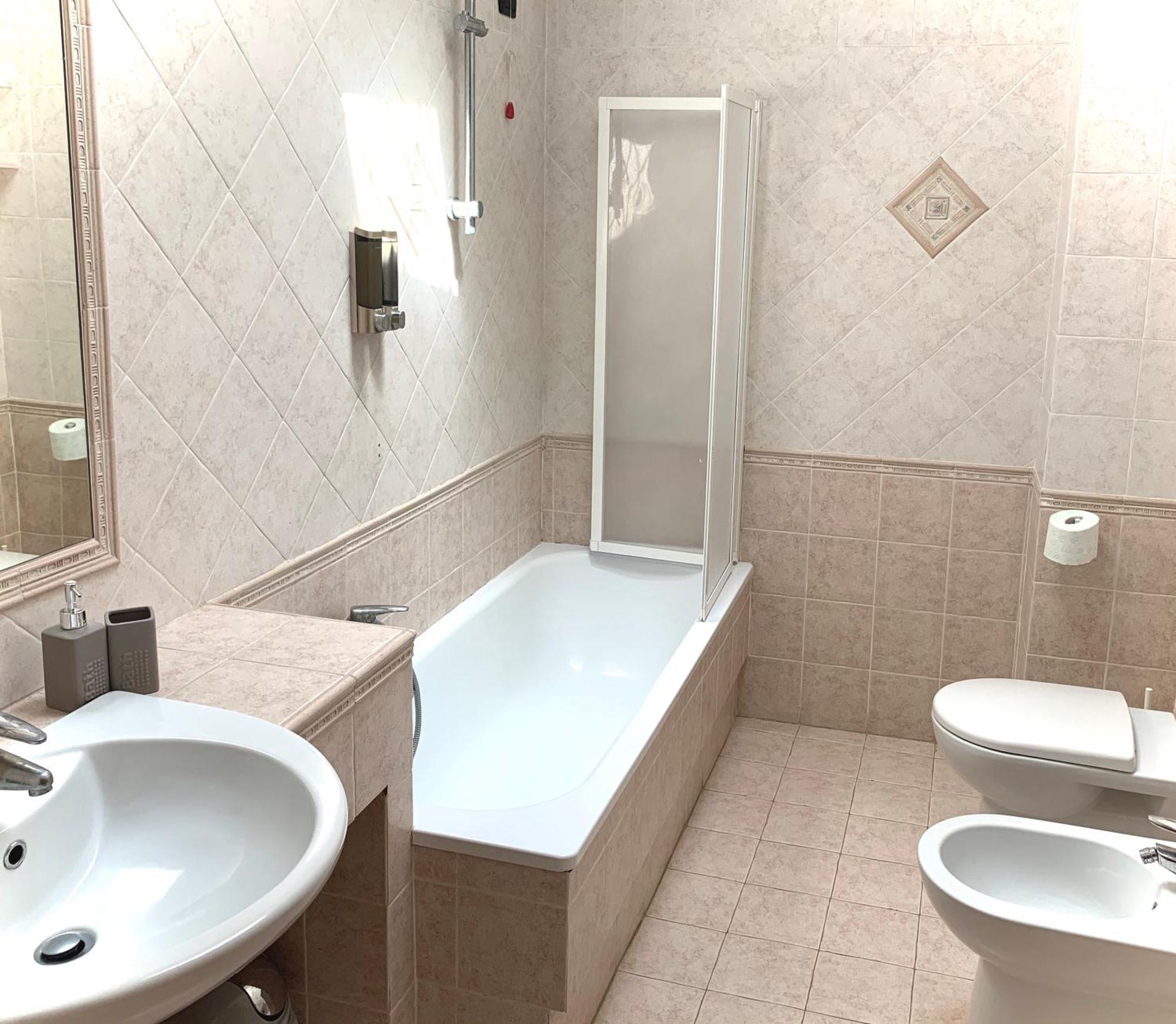 הוילה אלבנו לזיאלה Cape House מראה חיצוני תמונה